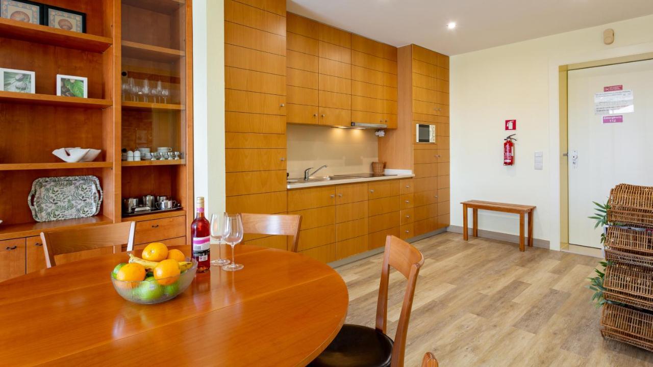 Divine Marina Apartment W/ Pool & Garden By Lovelystay Quarteira Exterior foto